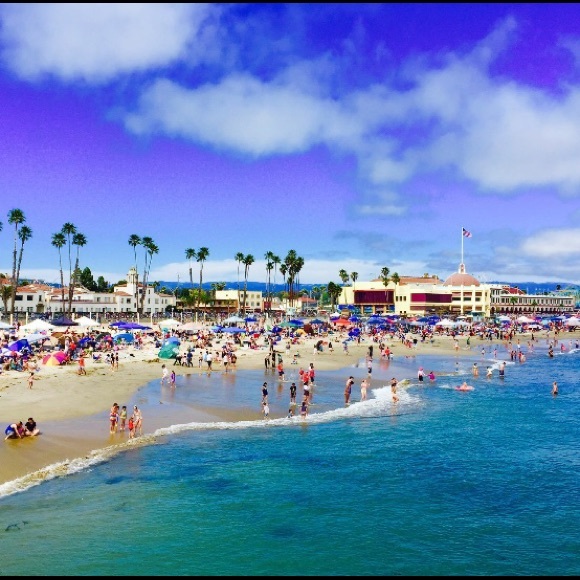 Meet your Posher, Melissa ❤️ - Picture 3 of 5